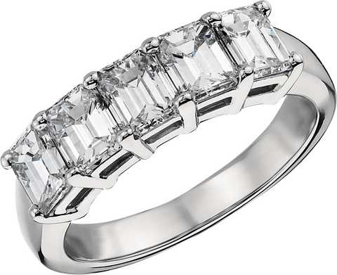 EMERALD CUT DIAMOND RING