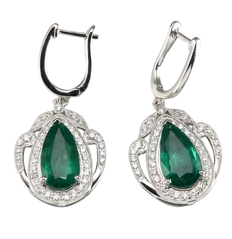 PEAR SHAPE EMERALD EARRING