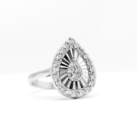 STERLING SILVER DIAMOND RING