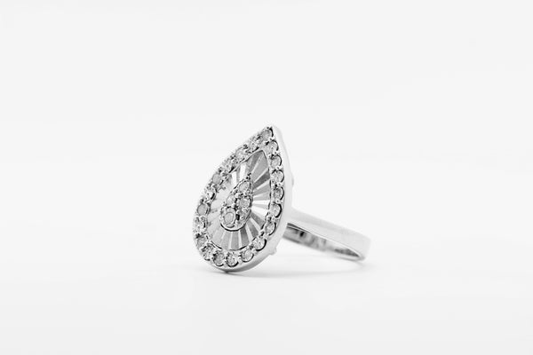 STERLING SILVER DIAMOND RING