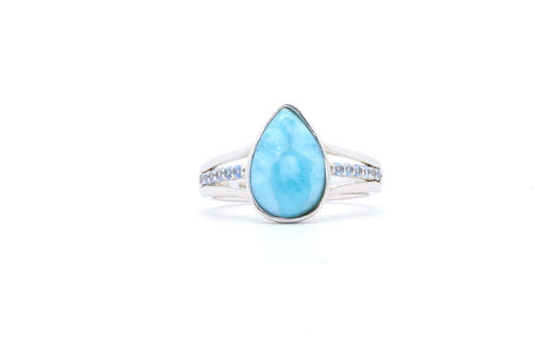 GORGEOUS PEAR SHAPE LARIMAR RING