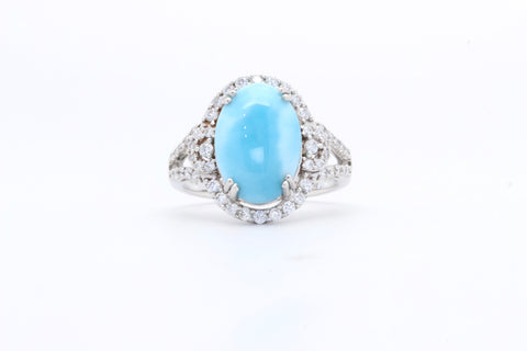 STUNNING OVAL SHAPE LARIMAR RING