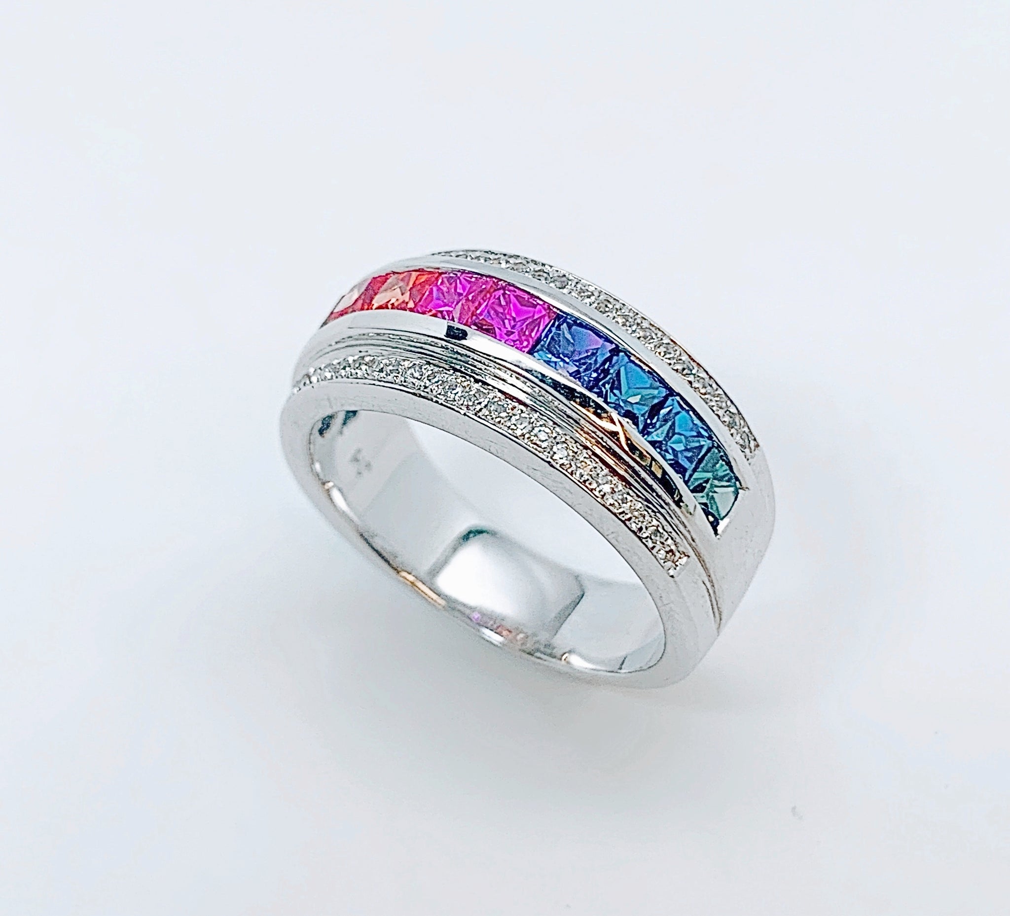 MULTICOLOR SAPPHIRE RING