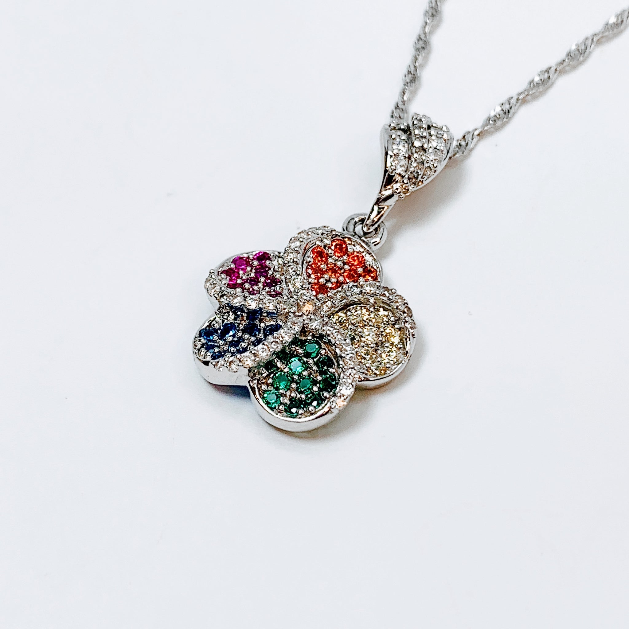MULTICOLOR SAPPHIRE PENDANT