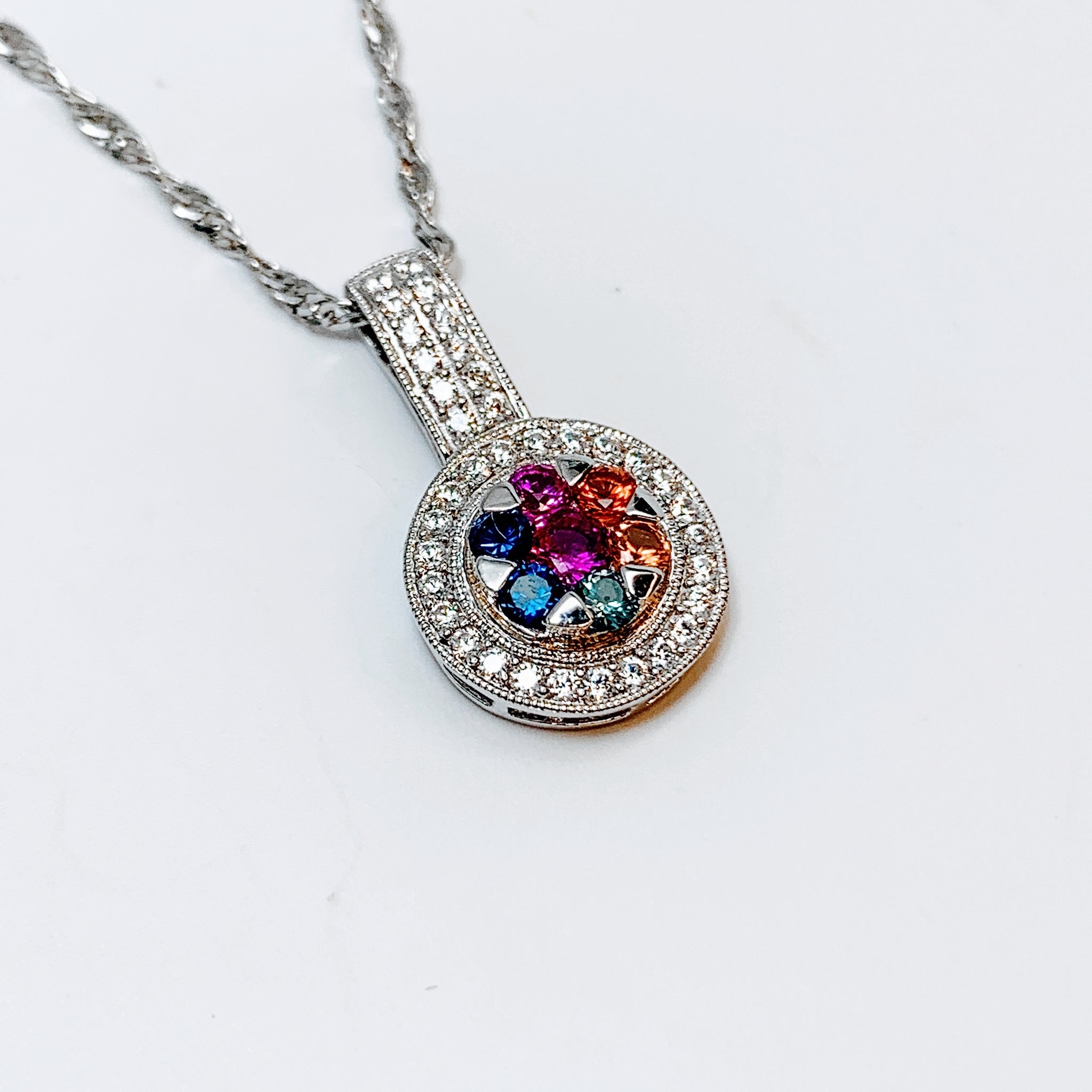 MULTICOLOR SAPPHIRE PENDANT