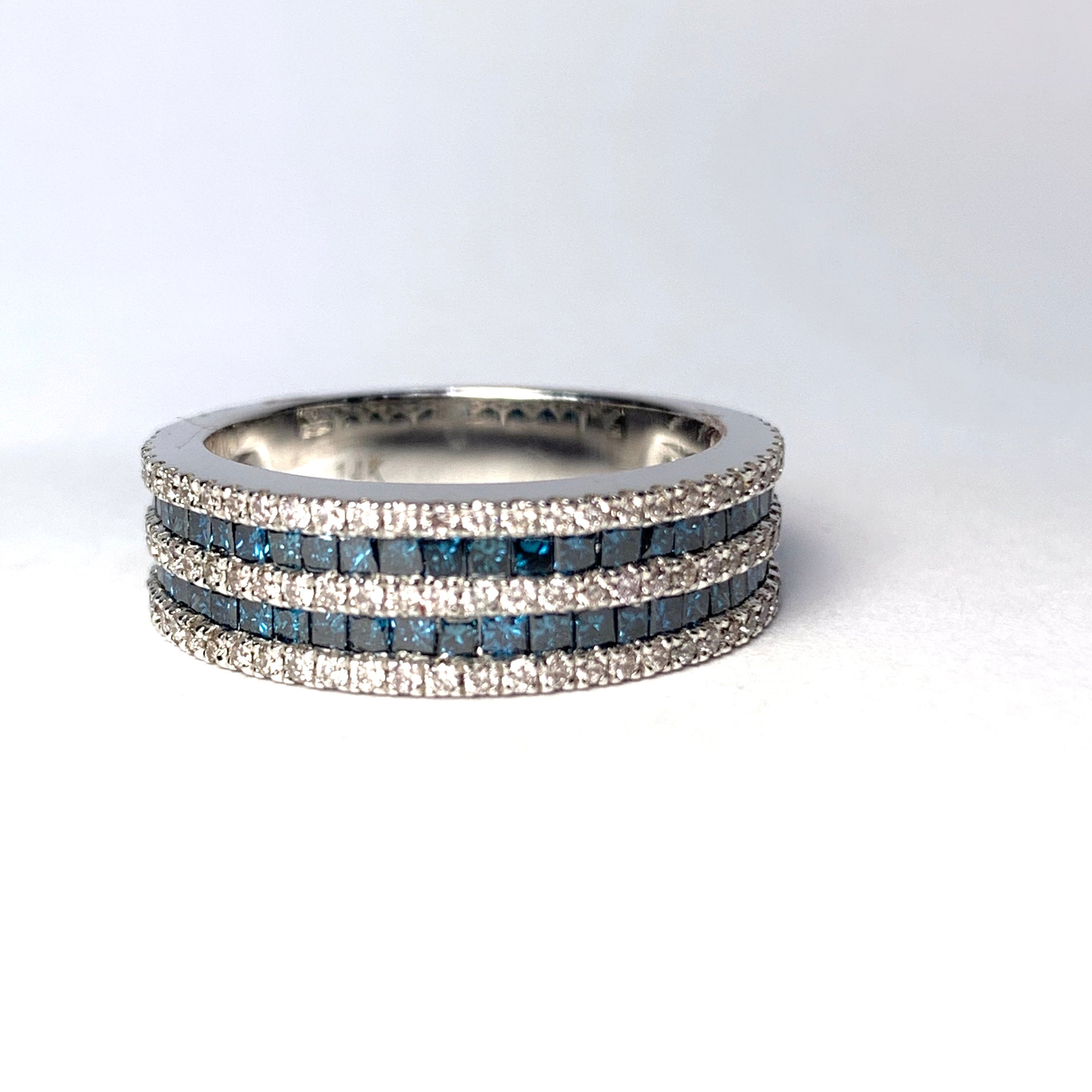 BLUE DIAMOND RING