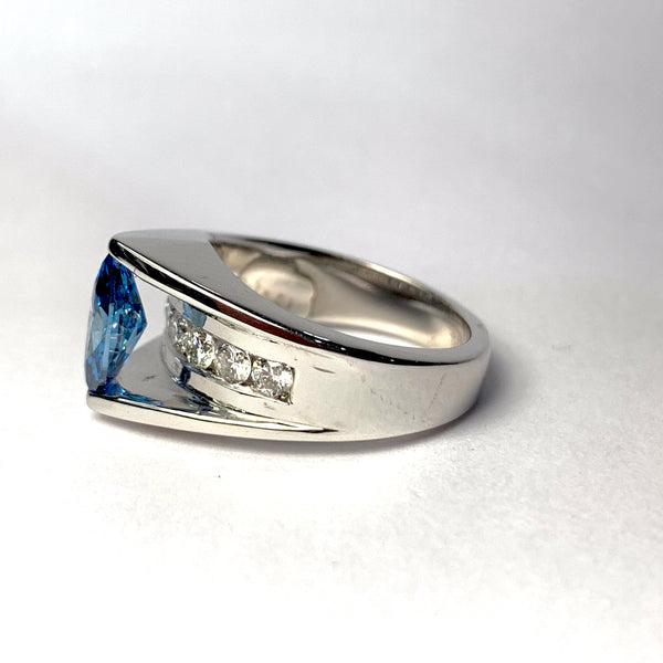 BLUE DIAMOND RING
