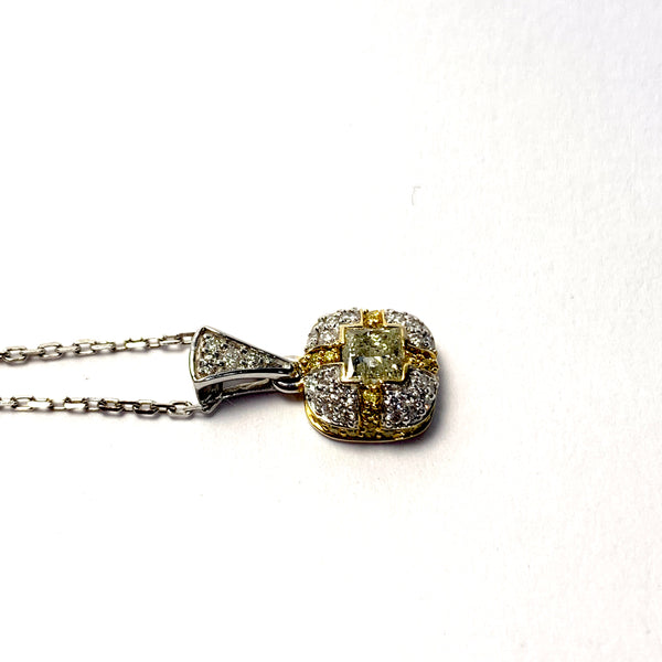 NATURAL YELLOW DIAMOND PENDANT