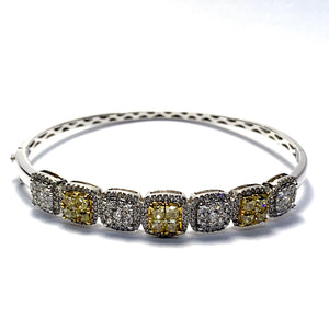 NATURAL YELLOW DIAMOND BANGLE BRACELET