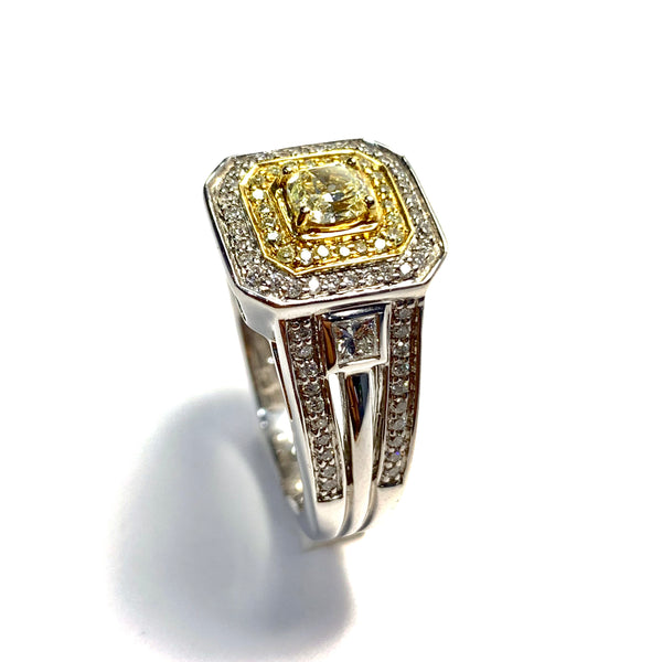 NATURAL YELLOW DIAMOND RING