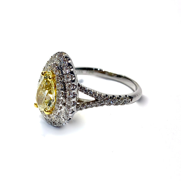 NATURAL YELLOW DIAMOND RING