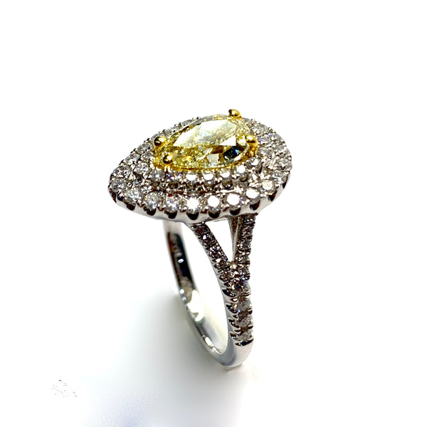 NATURAL YELLOW DIAMOND RING