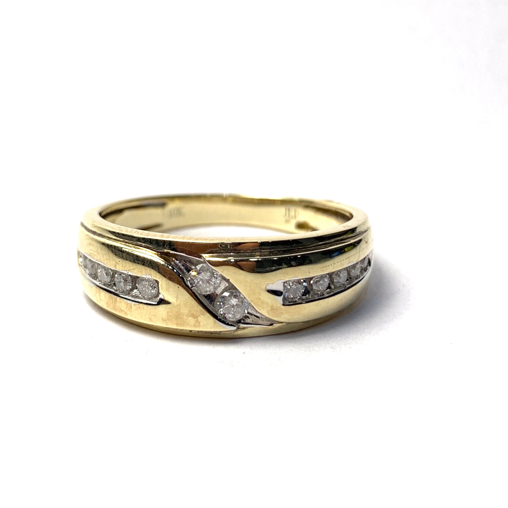 MEN’S DIAMOND RING