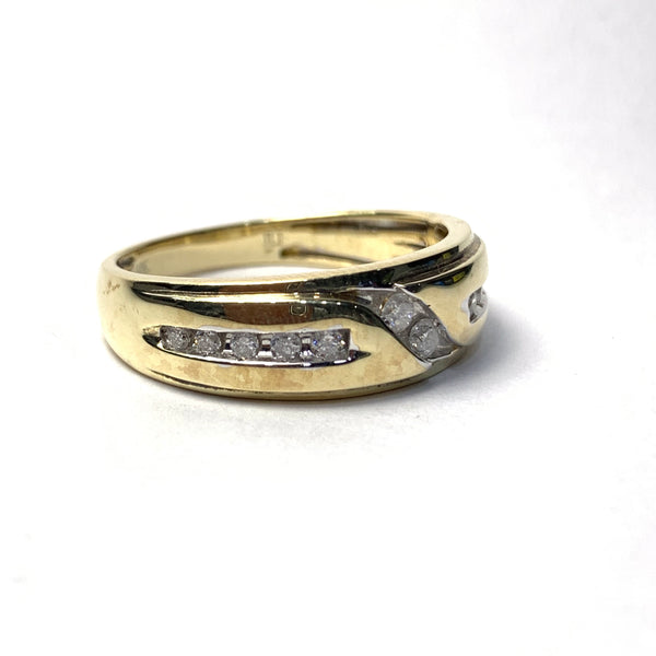 MEN’S DIAMOND RING