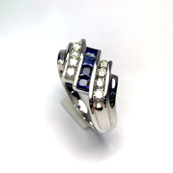 MEN’S BLUE SAPPHIRE RING