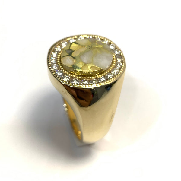 MEN’S GOLD IN QUARTZ RING