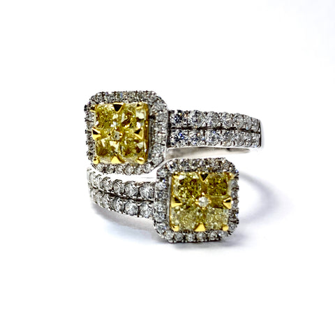 NATURAL YELLOW DIAMOND RING