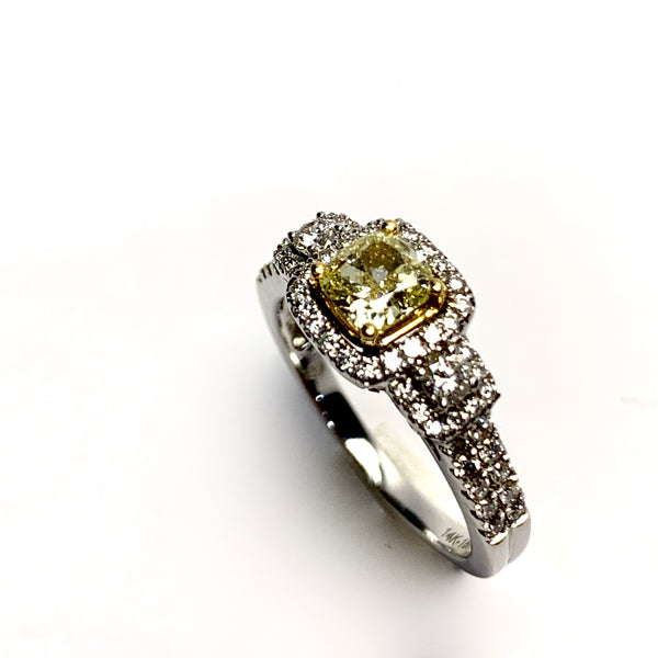 NATURAL YELLOW DIAMOND RING