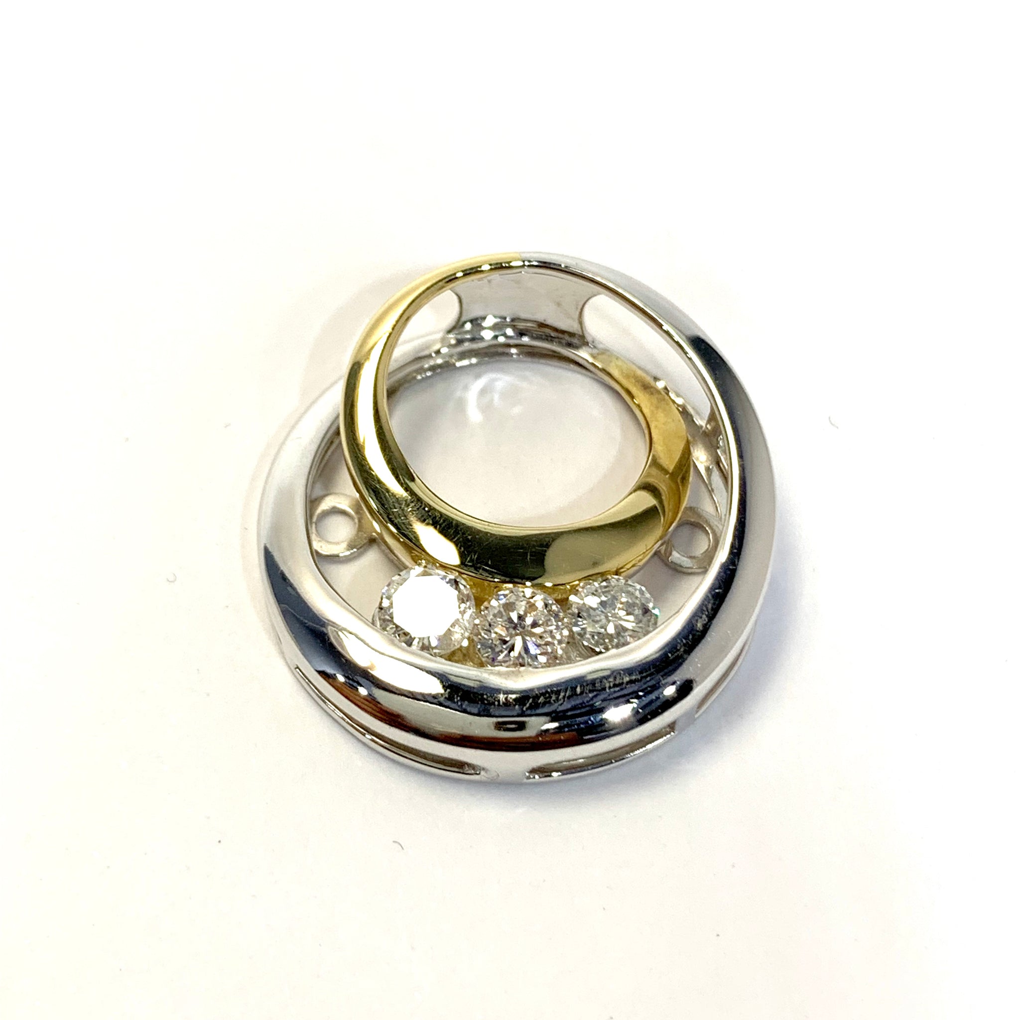 TWO TONE DIAMOND PENDANT