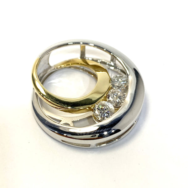 TWO TONE DIAMOND PENDANT