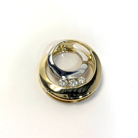 TWO TONE DIAMOND PENDANT