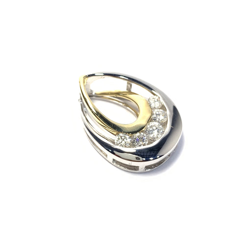 TWO TONE DIAMOND PENDANT