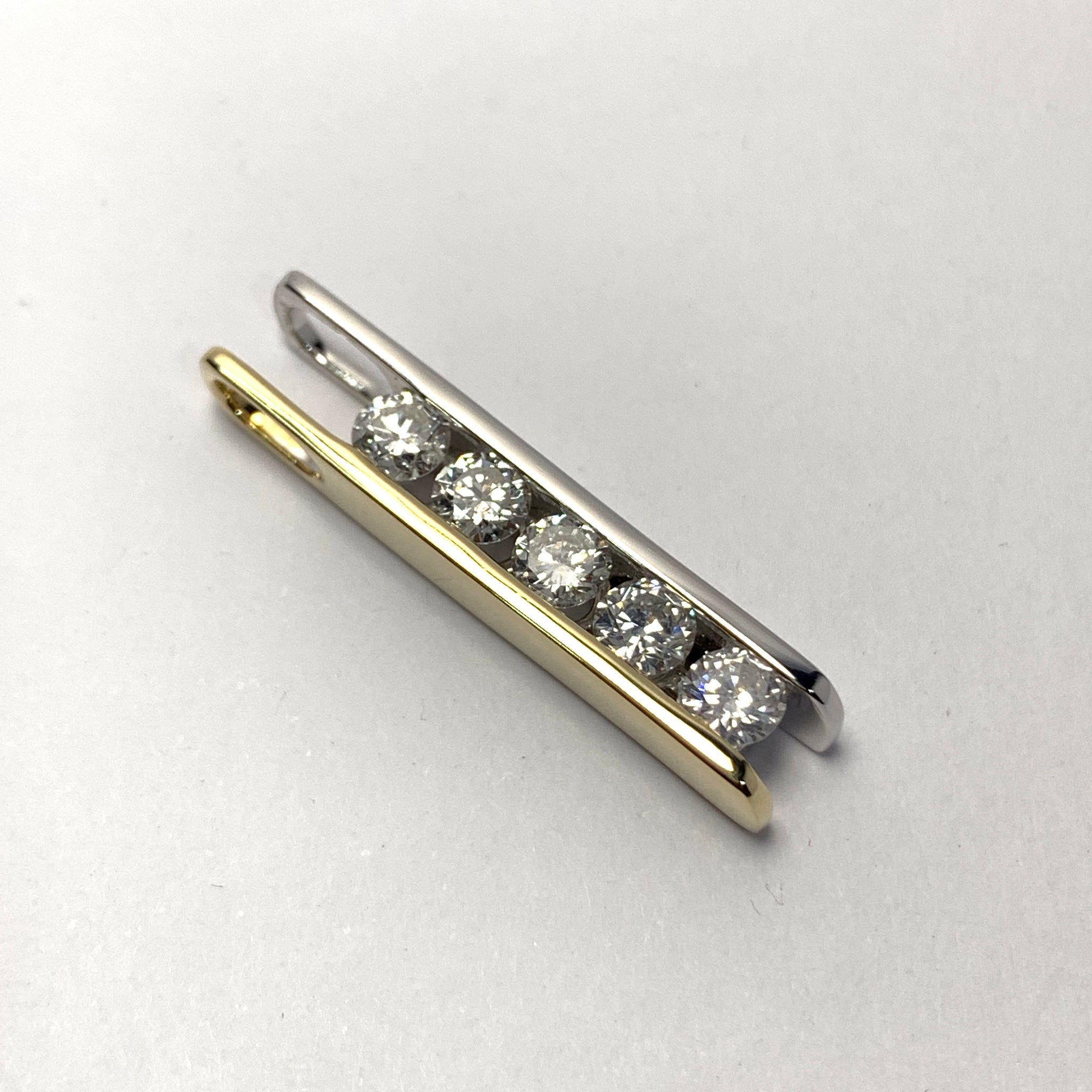 TWO TONE DIAMOND PENDANT