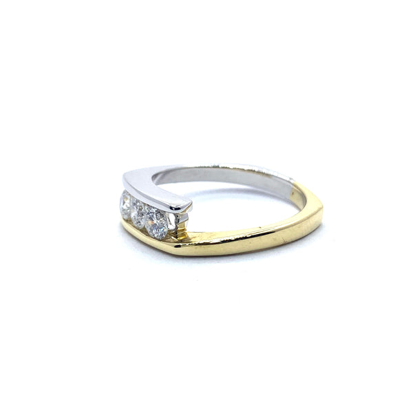 TWO TONE DIAMOND RING
