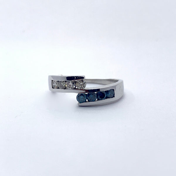 BLUE DIAMOND RING