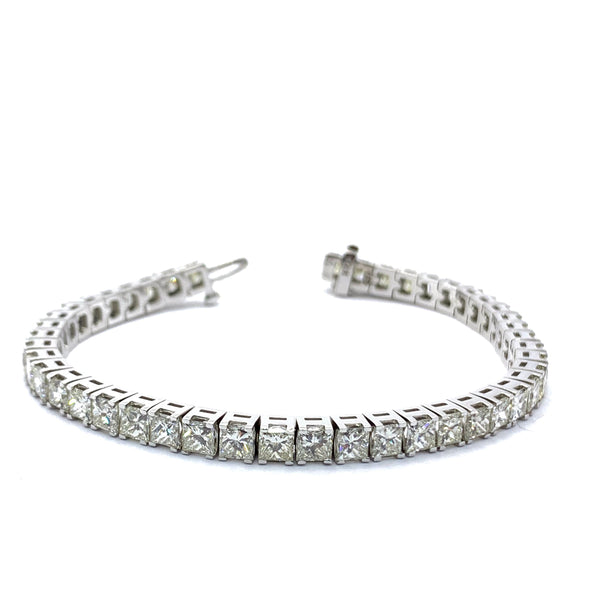 DIAMOND TENNIS BRACELET