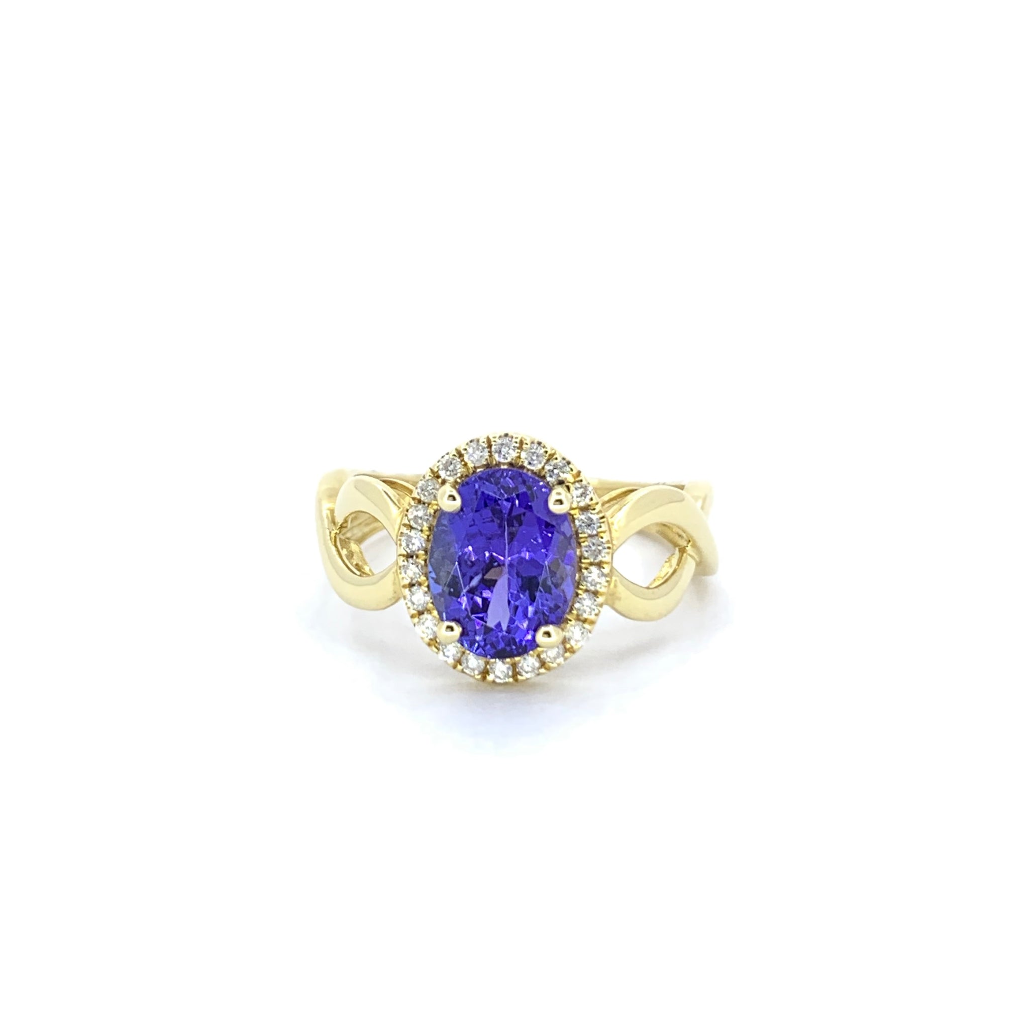 OVAL SHAPE TANZANITE RING