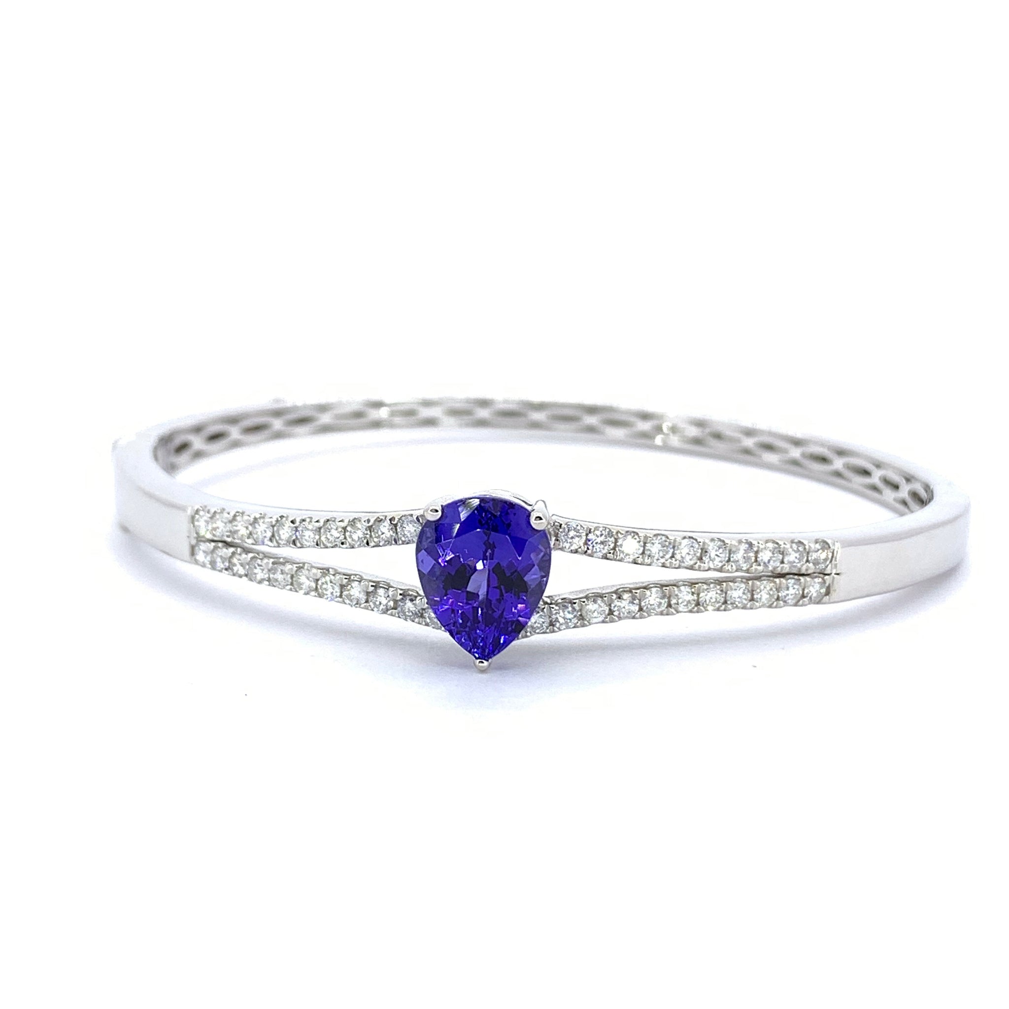 Tanzanite Bracelet Design With Diamonds at Rs 69479/piece | Tanzanite  Bracelet in Jaipur | ID: 3806105288