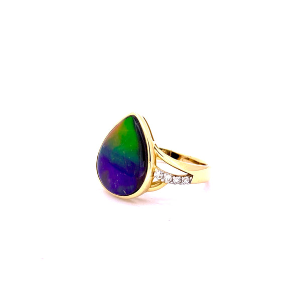 PEAR SHAPE AMMOLITE AND DIAMOND RING