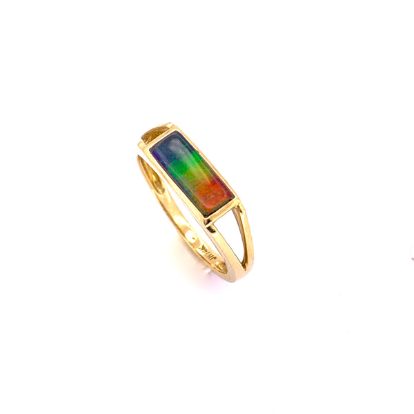 RECTANGULAR SHAPE AMMOLITE RING