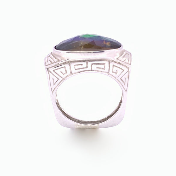 FACETED AMMOLITE RING IN WHITE GOLD