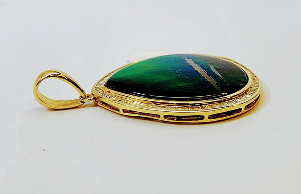 PEAR SHAPE AMMOLITE AND DIAMOND PENDANT