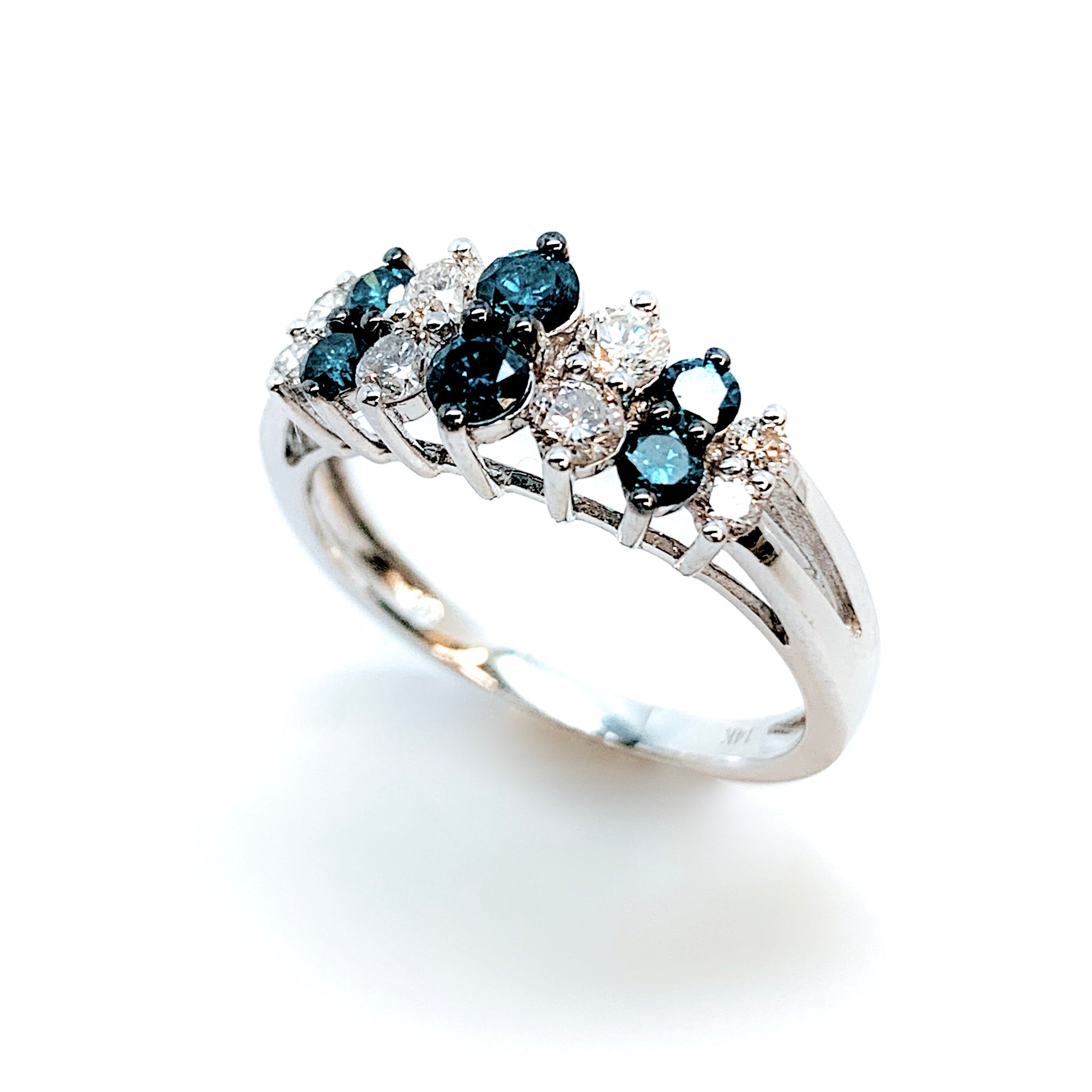 BLUE AND WHITE DIAMOND RING