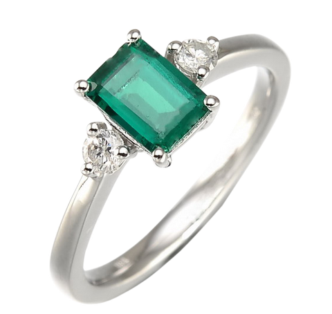 EMERALD RING