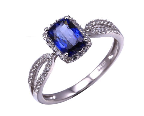EMERALD CUT TANZANITE RING