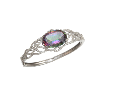 OVAL SHAPE CARIBBEAN TOPAZ BANGLE